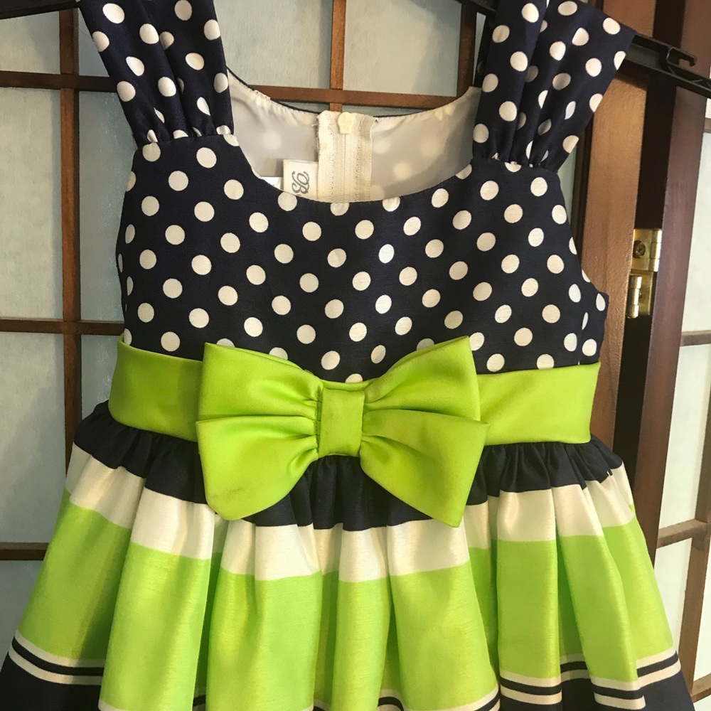 Girls party dress - Picture 5 of 6